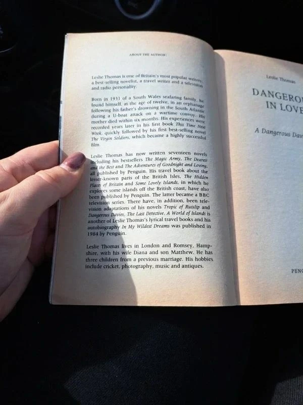 Libro Peligrosa en el Amor Leslie Thomas – photo 6